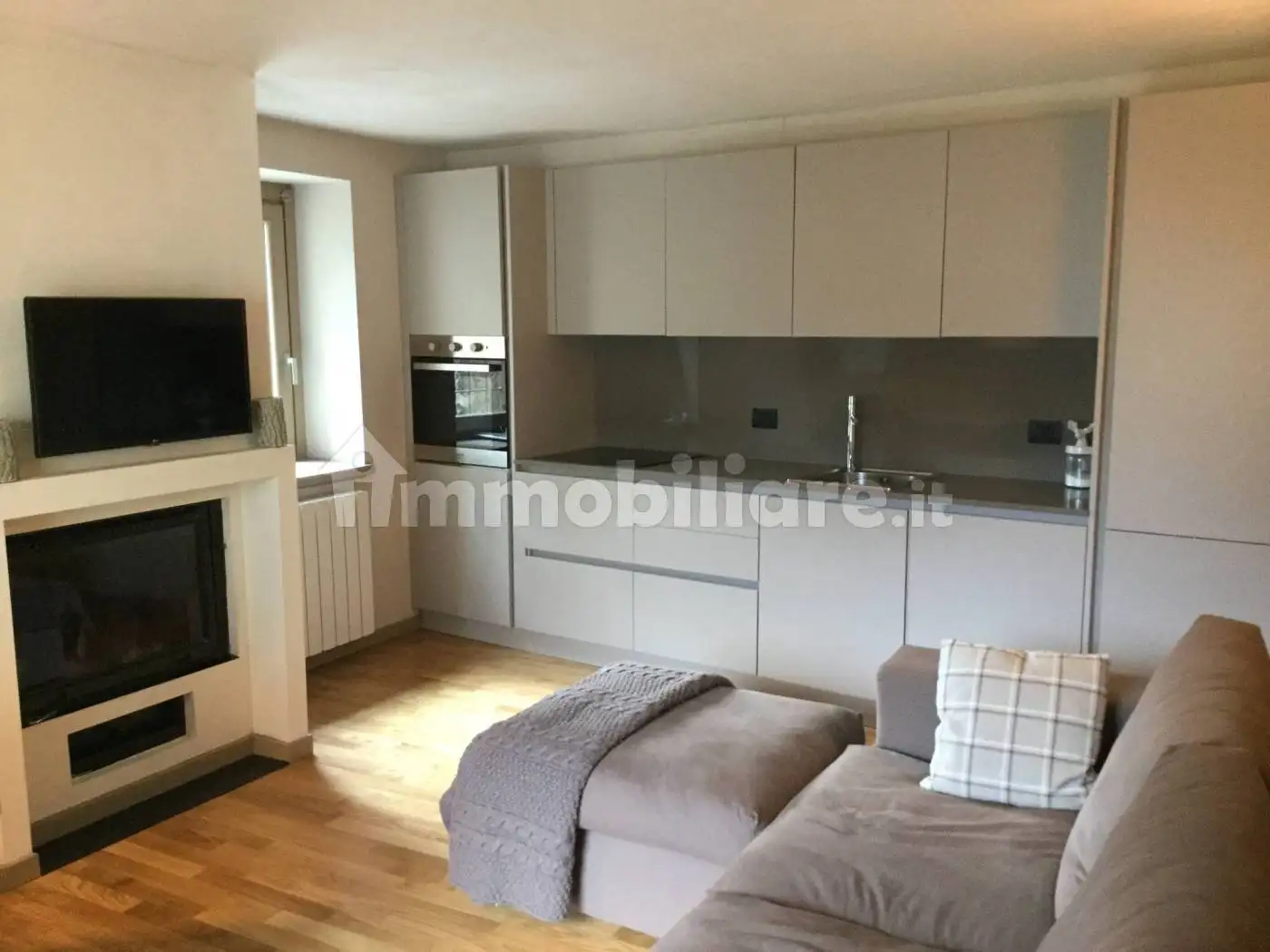 Casa indipendente in vendita a Vezza d'Oglio