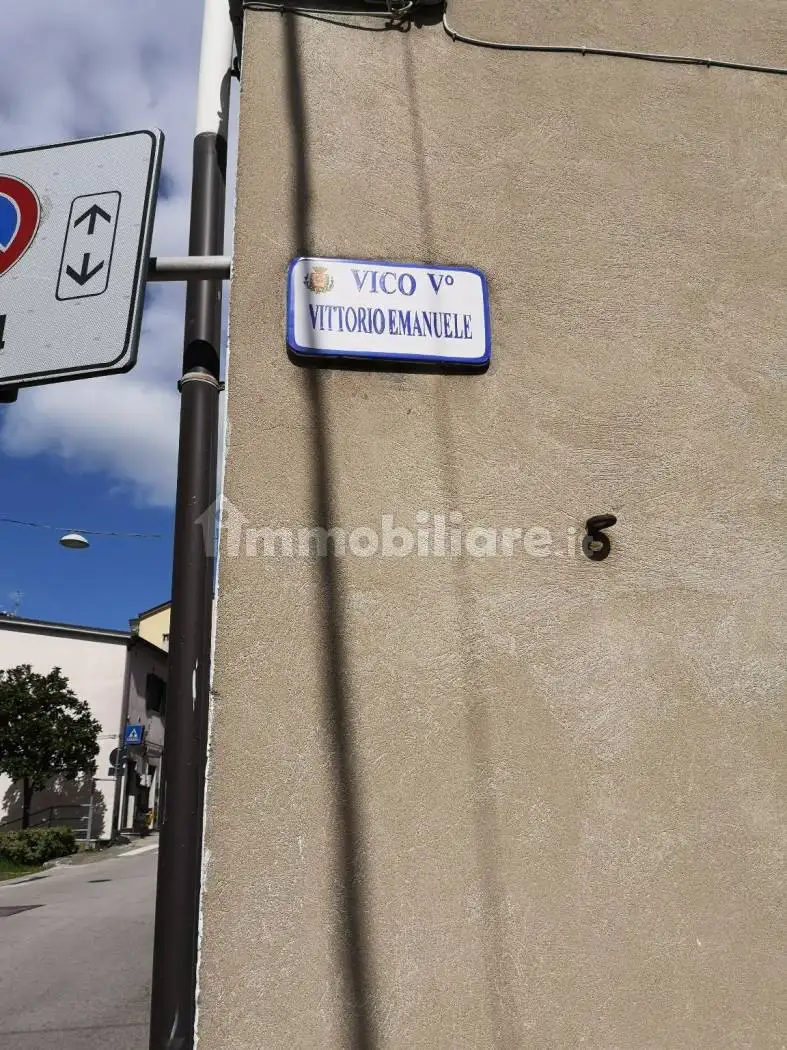 Appartamento in vendita a Tito