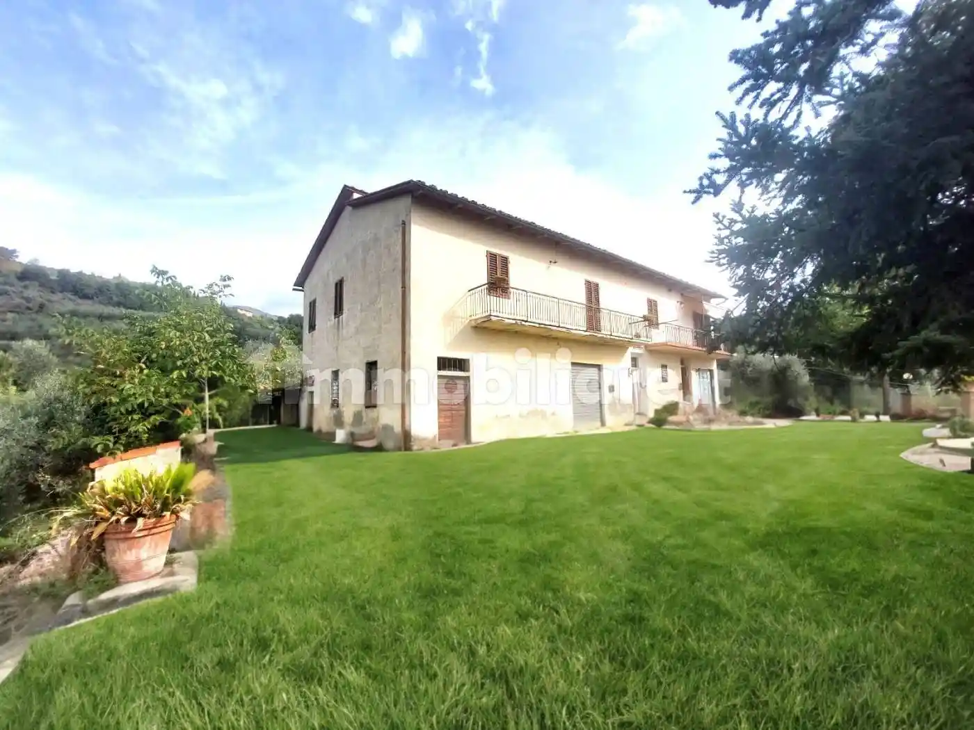 Villa in vendita a Castelfranco Piandisco
