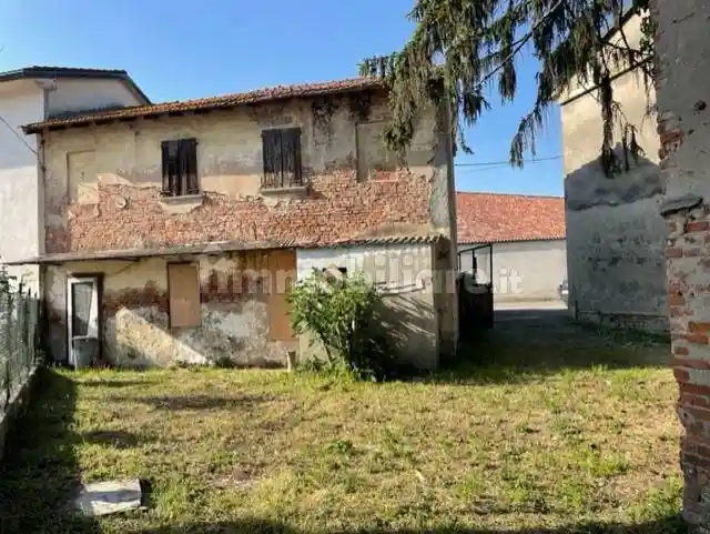Casa indipendente in vendita a Maleo