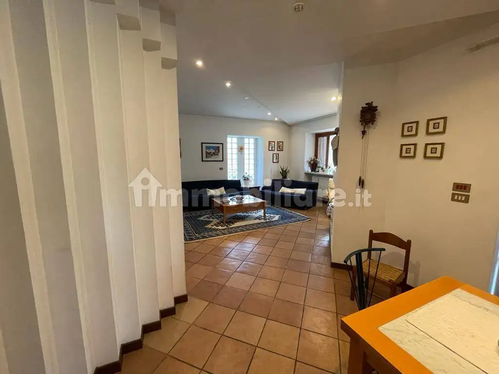 Villa plurifamiliare Strada Ariana-San Nicola 5, Belmonte in Sabina - foto 4