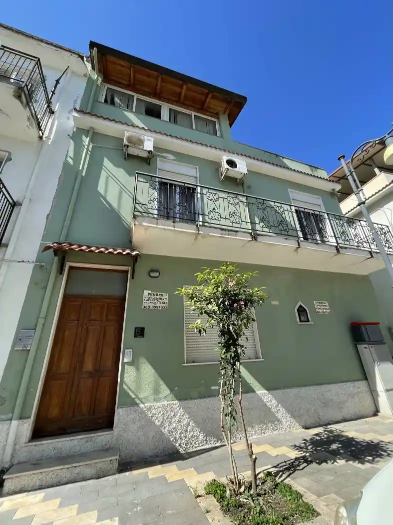 Appartamento in vendita a Falcone