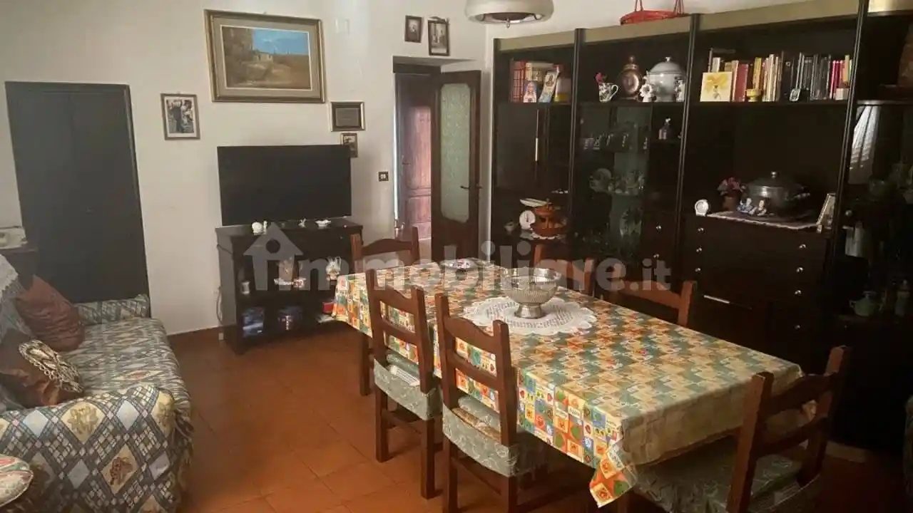 Appartamento in vendita a Roccastrada