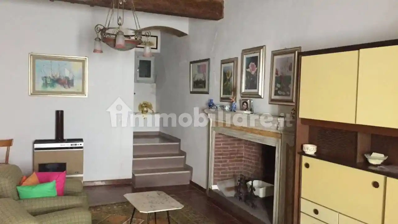 Appartamento in vendita a Roccastrada