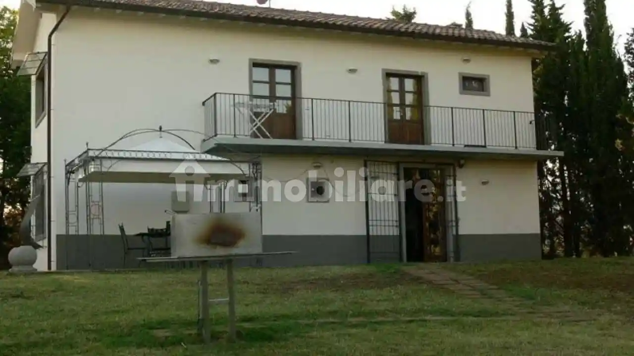 Rustico - Casale in vendita a Roccastrada