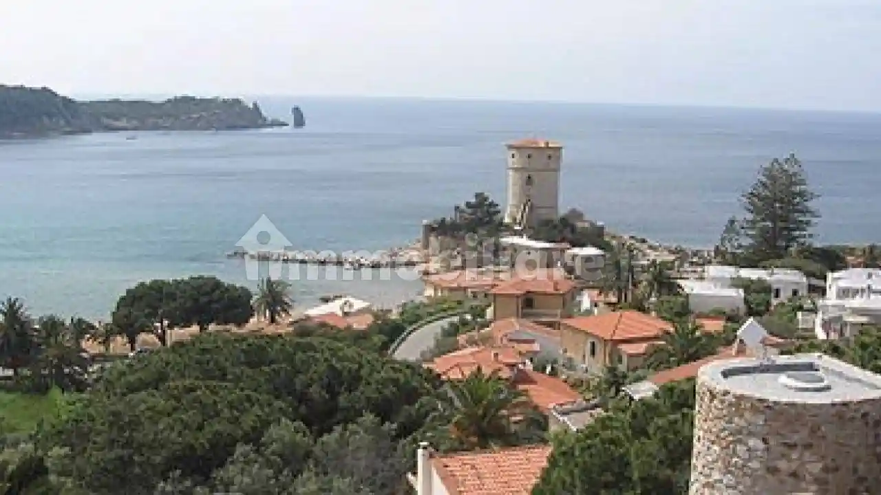 Appartamento in vendita a Isola del Giglio