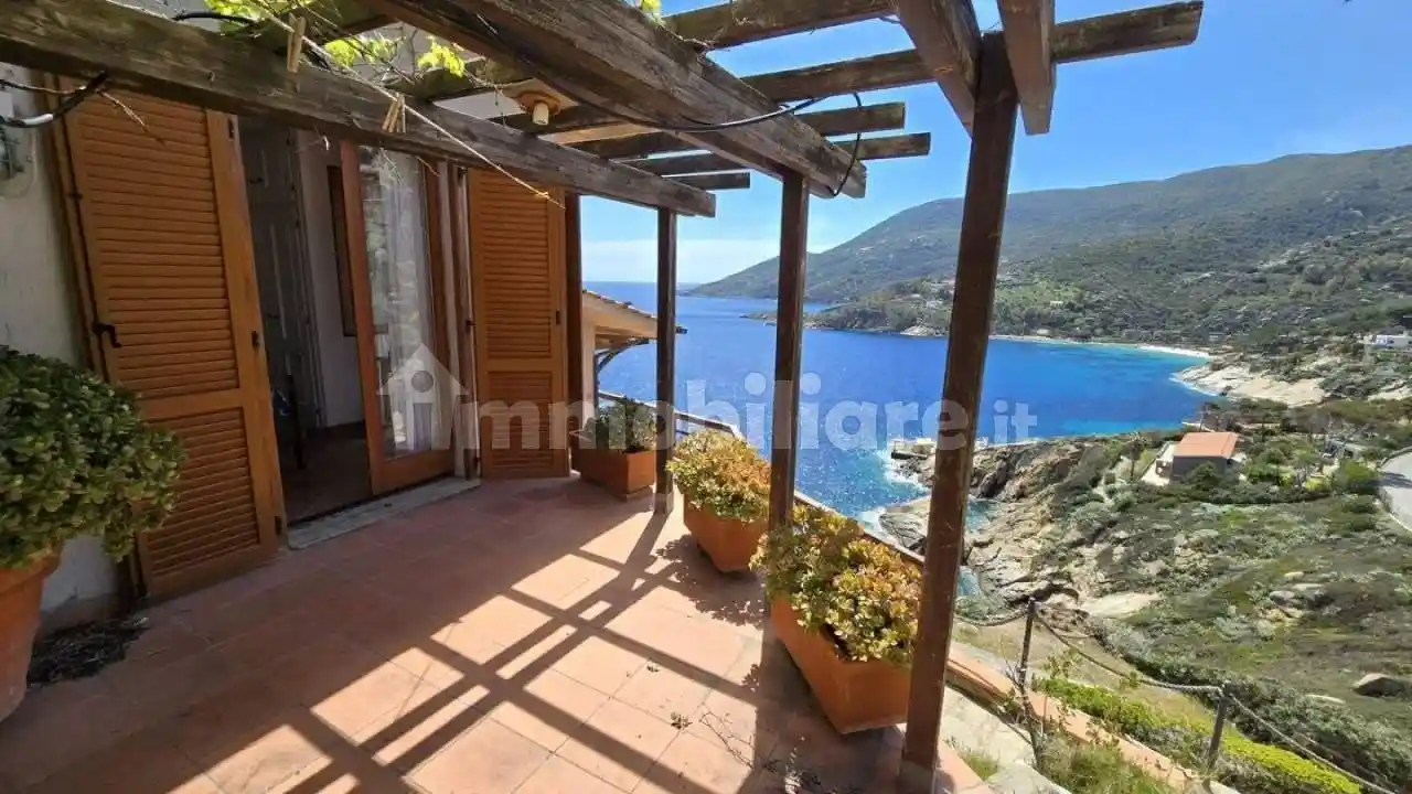 Appartamento in vendita a Isola del Giglio