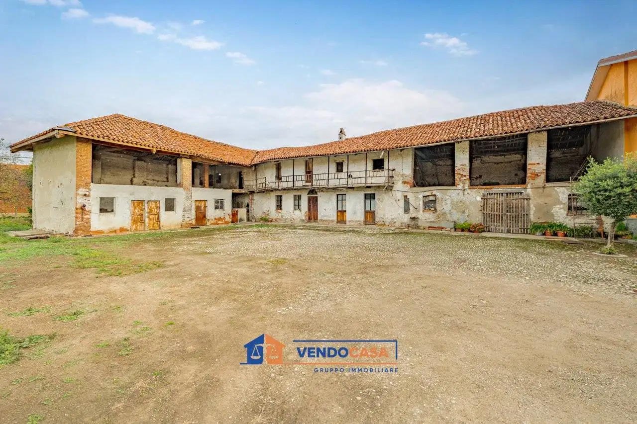 Rustico - Casale in vendita a Vottignasco