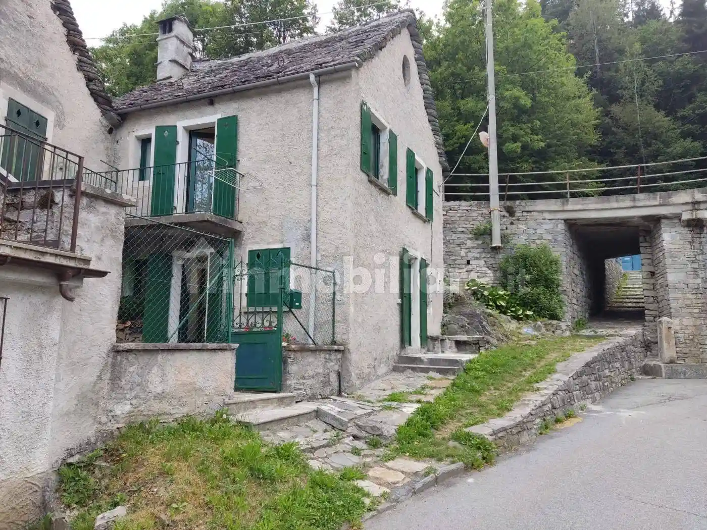 Casa indipendente in vendita a Craveggia