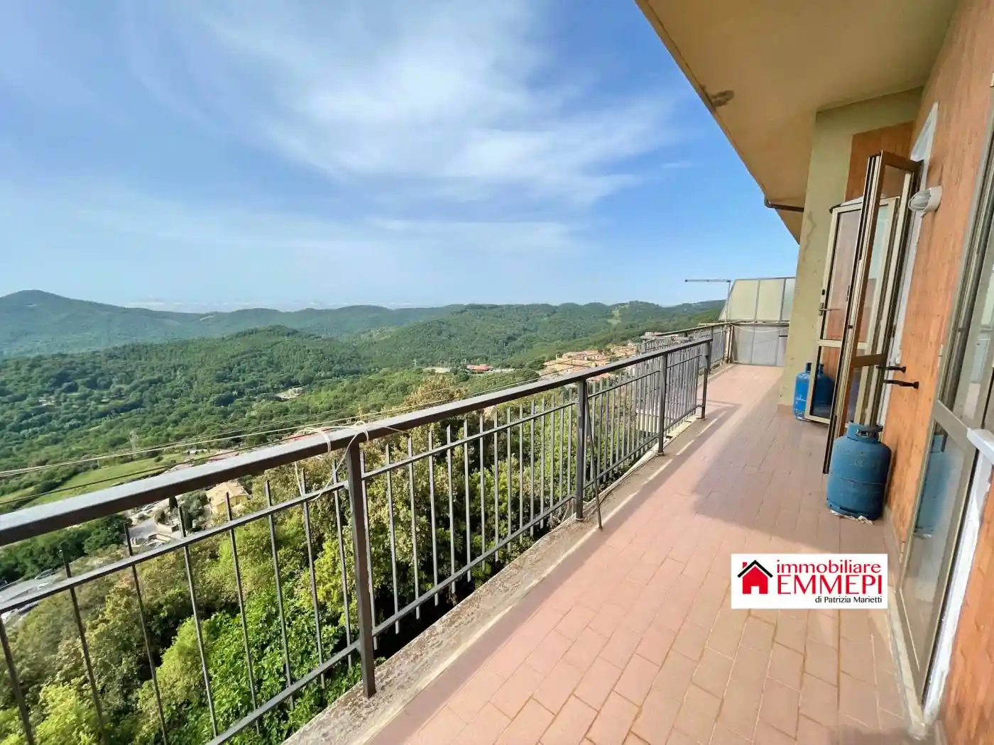 Appartamento in vendita a Tolfa