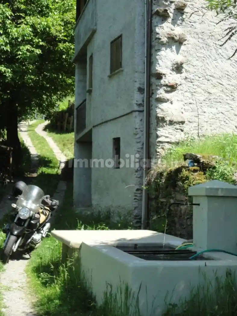 Appartamento in vendita a Teglio