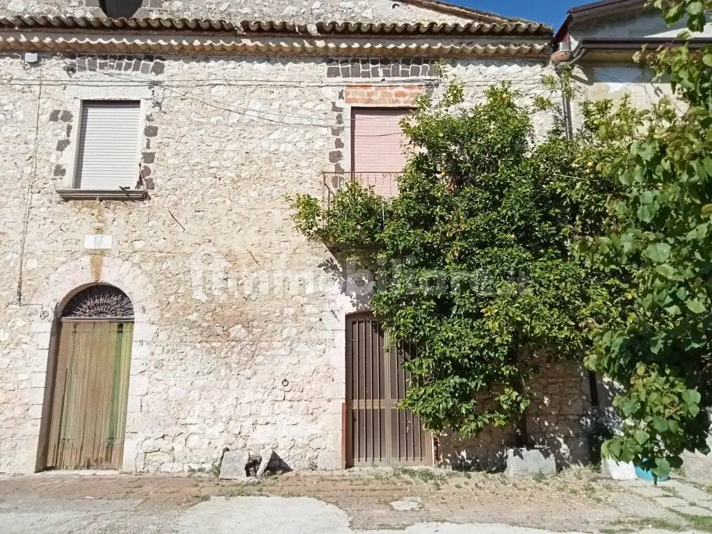 Casa indipendente in vendita a Gioia Sannitica