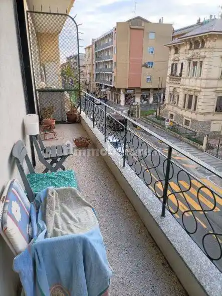 Appartamento in vendita a Albisola Superiore