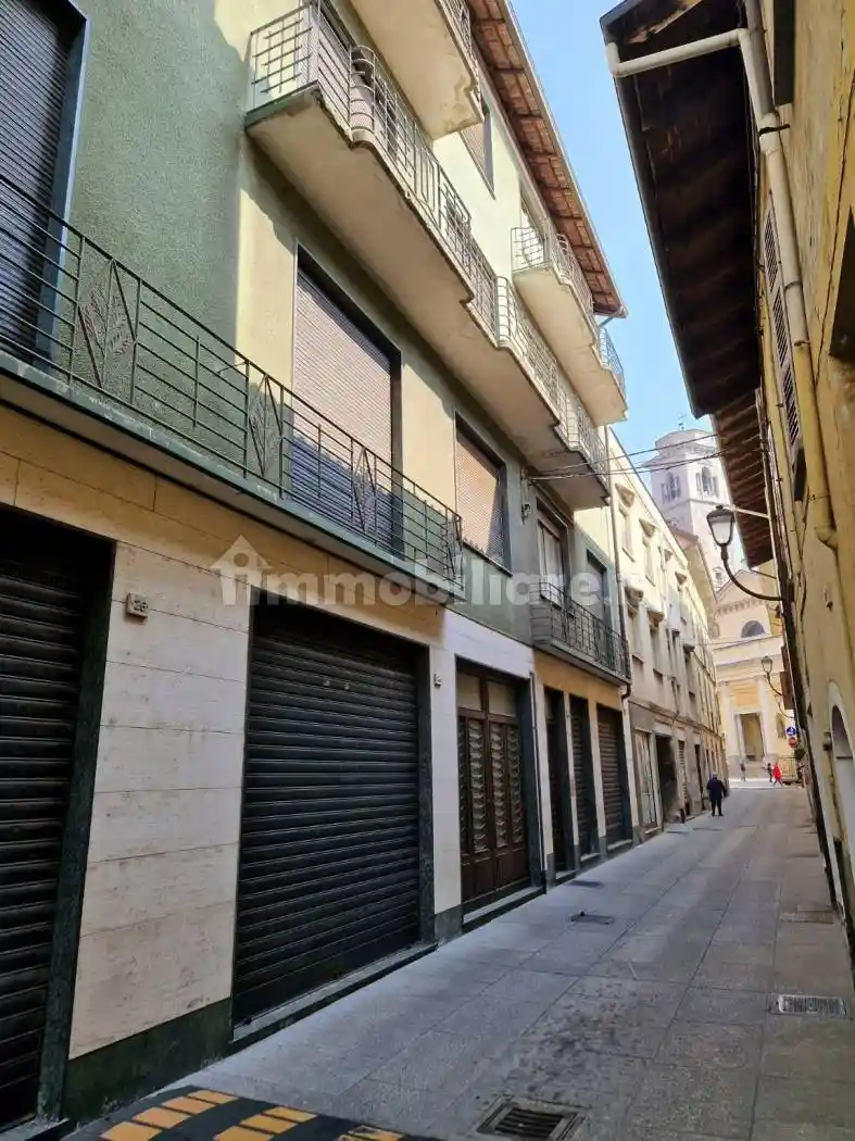 Casa indipendente in vendita a Borgosesia