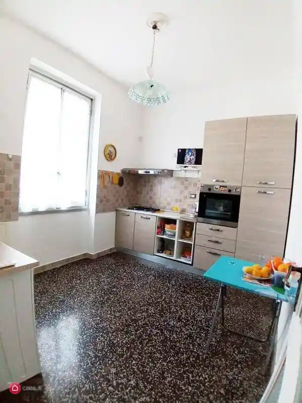 Appartamento in vendita a Genova