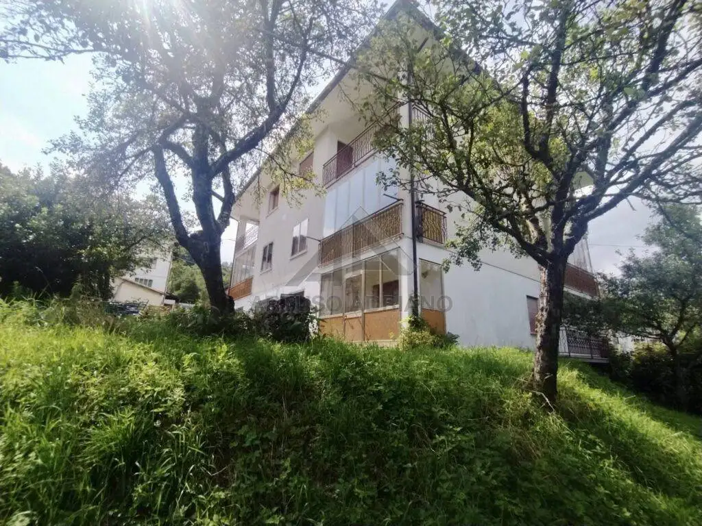 Palazzo - Edificio in vendita a Enego