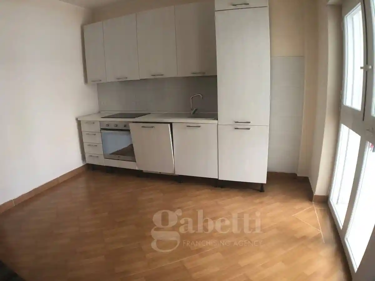 Trilocale via regina elena 112, Via Trani - Madonna dello Sterpeto, Barletta - foto 3