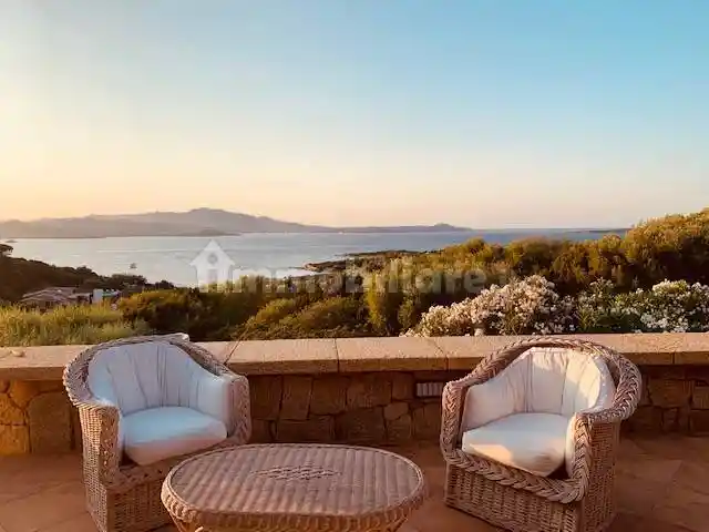 Villa in vendita a Olbia