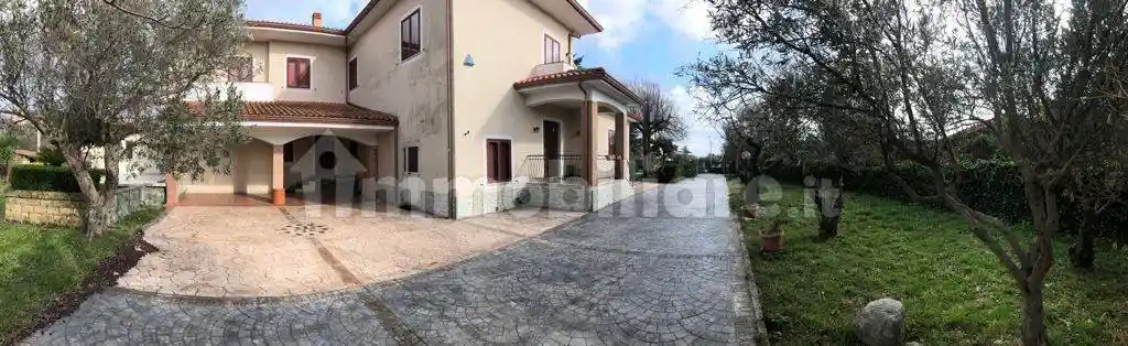 Villa unifamiliare via Gimigliano, Gagliano, Catanzaro - foto 5