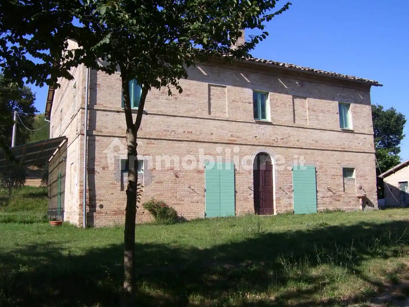 Rustico - Casale in vendita a Corridonia