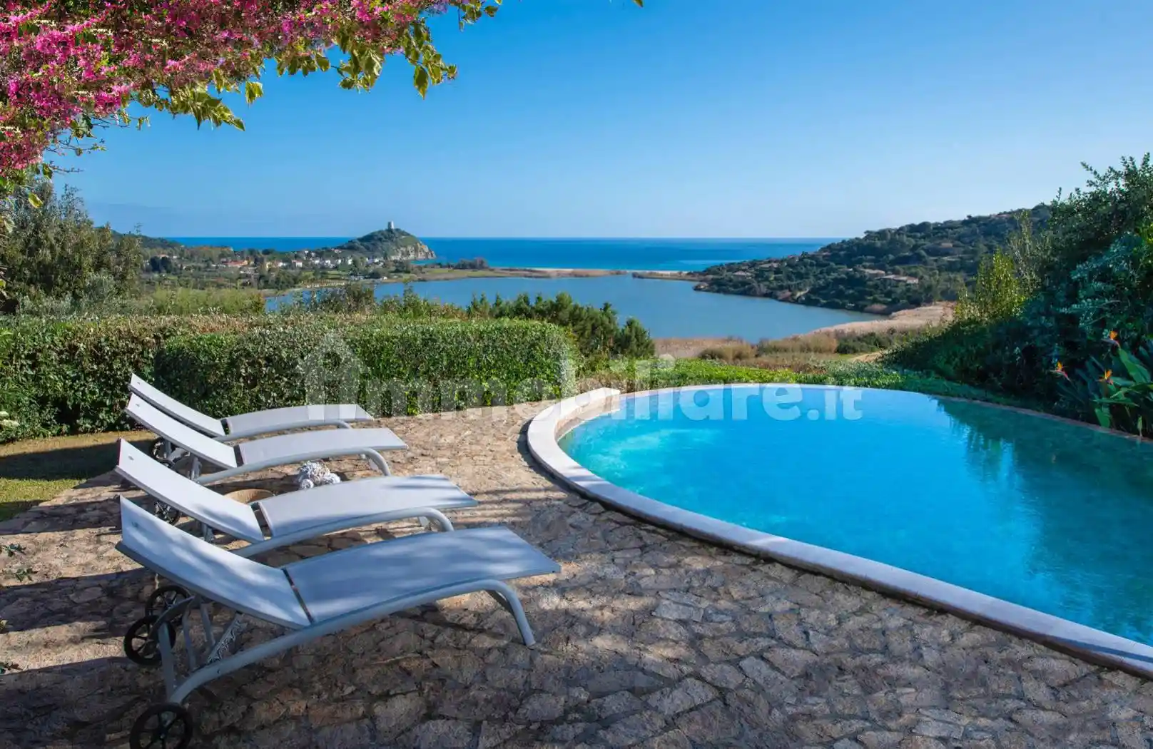 Villa in vendita a Domus De Maria