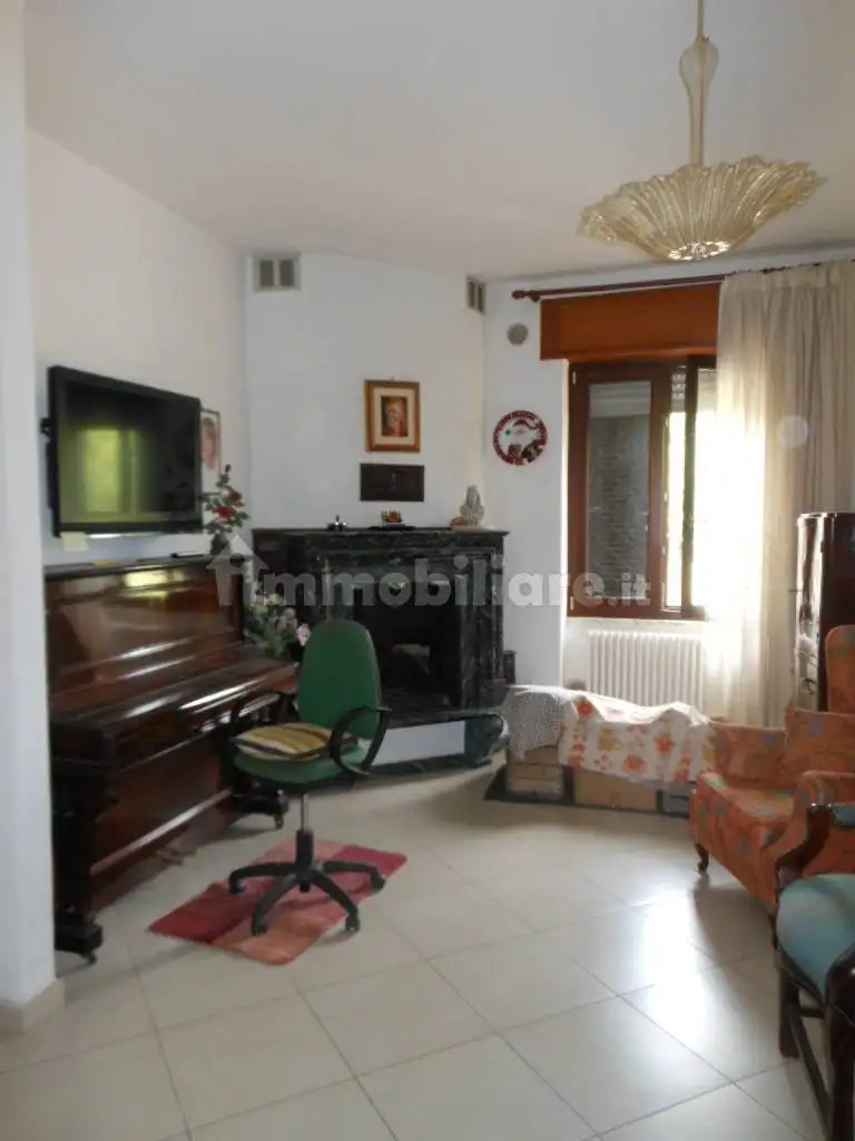 Terratetto plurifamiliare via Ceraselle, Caianello - foto 3