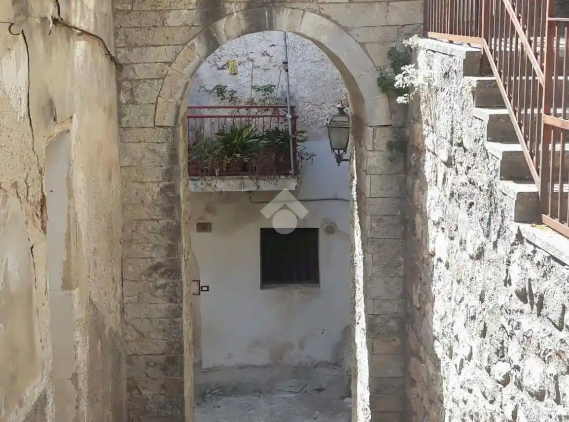 Quadrilocale salita Motta 18, Centro Storico, Cosenza - foto 5