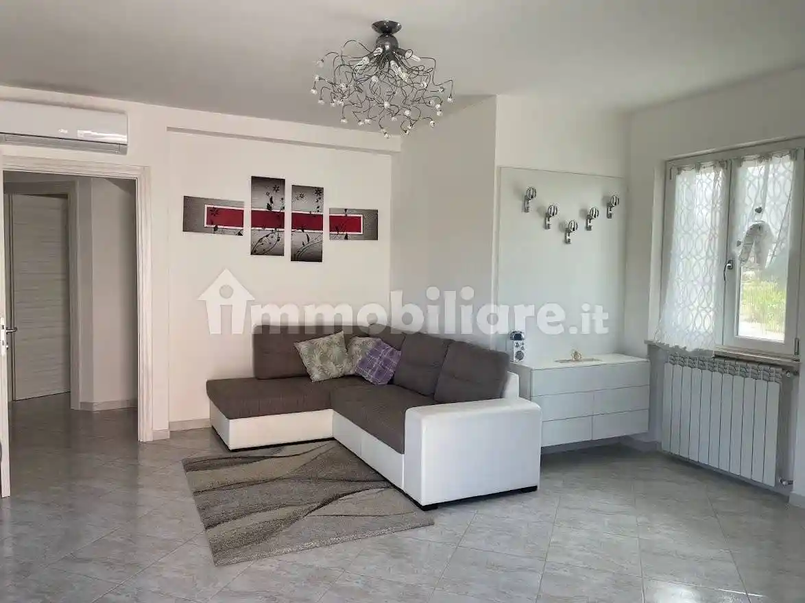 Appartamento in villa via Brooklyn, Caulonia - foto 2