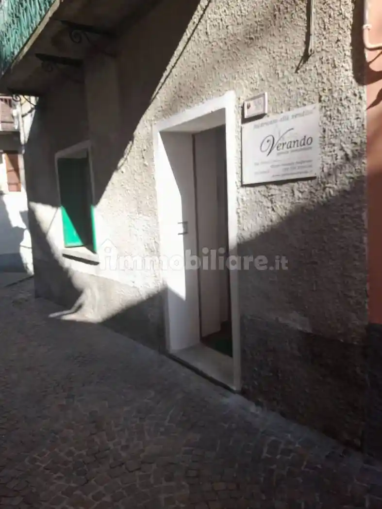 Casa indipendente in vendita a Santa Maria Maggiore