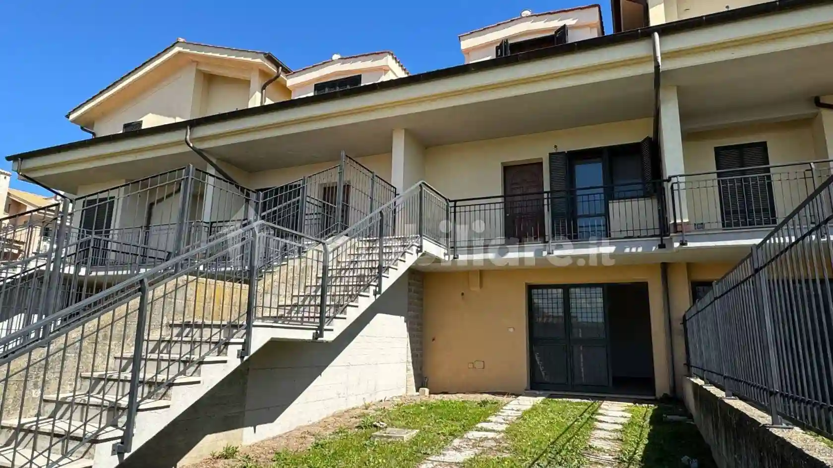 Villetta a schiera - foto 2