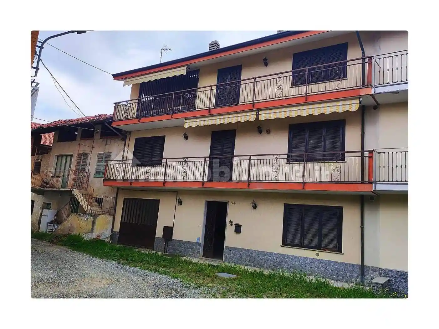 Casa indipendente in vendita a Vauda Canavese