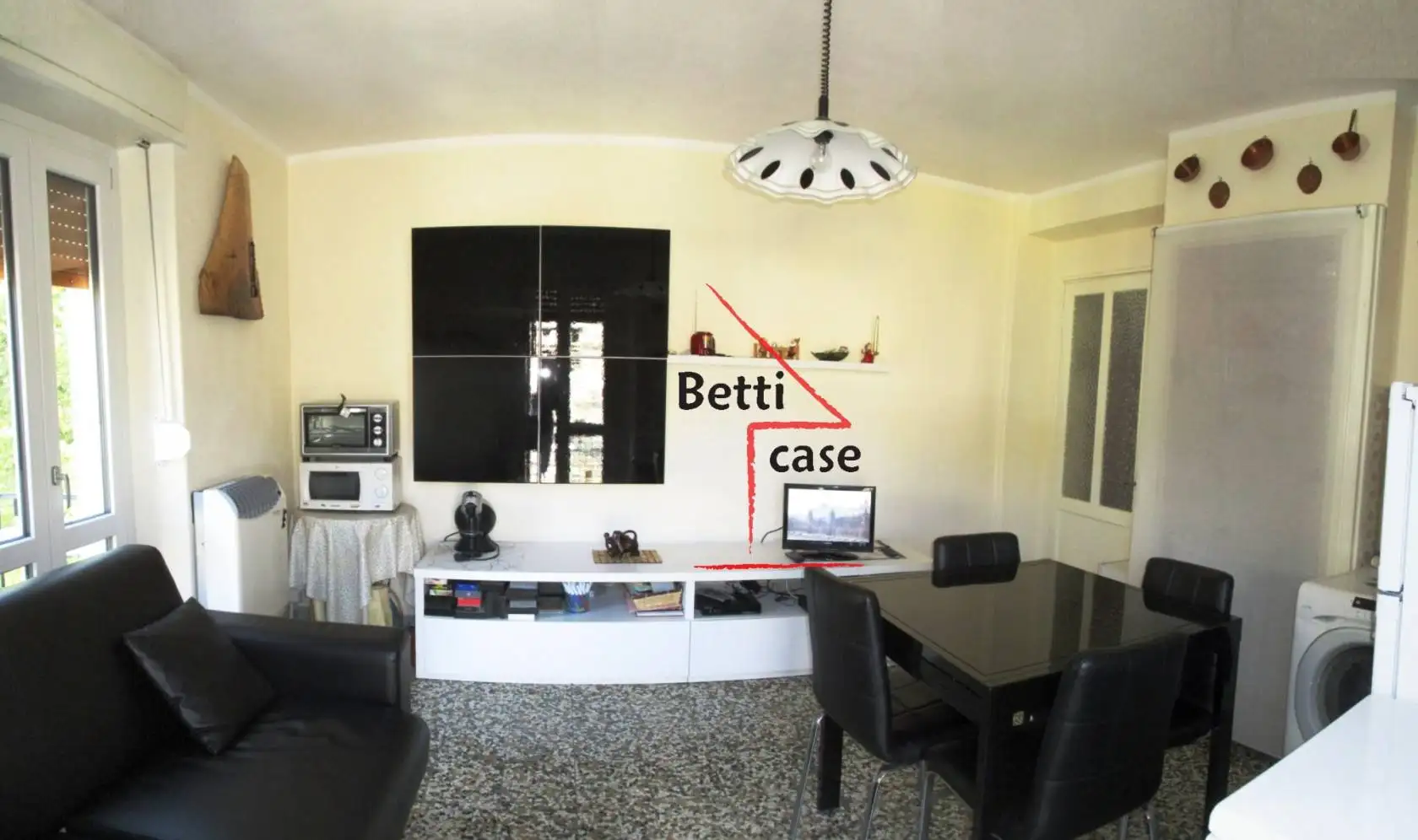 Appartamento in vendita a Roncobello