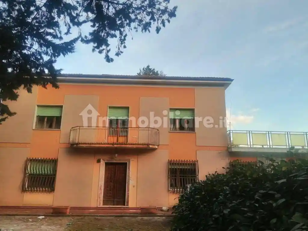 Casa indipendente in vendita a Cassino