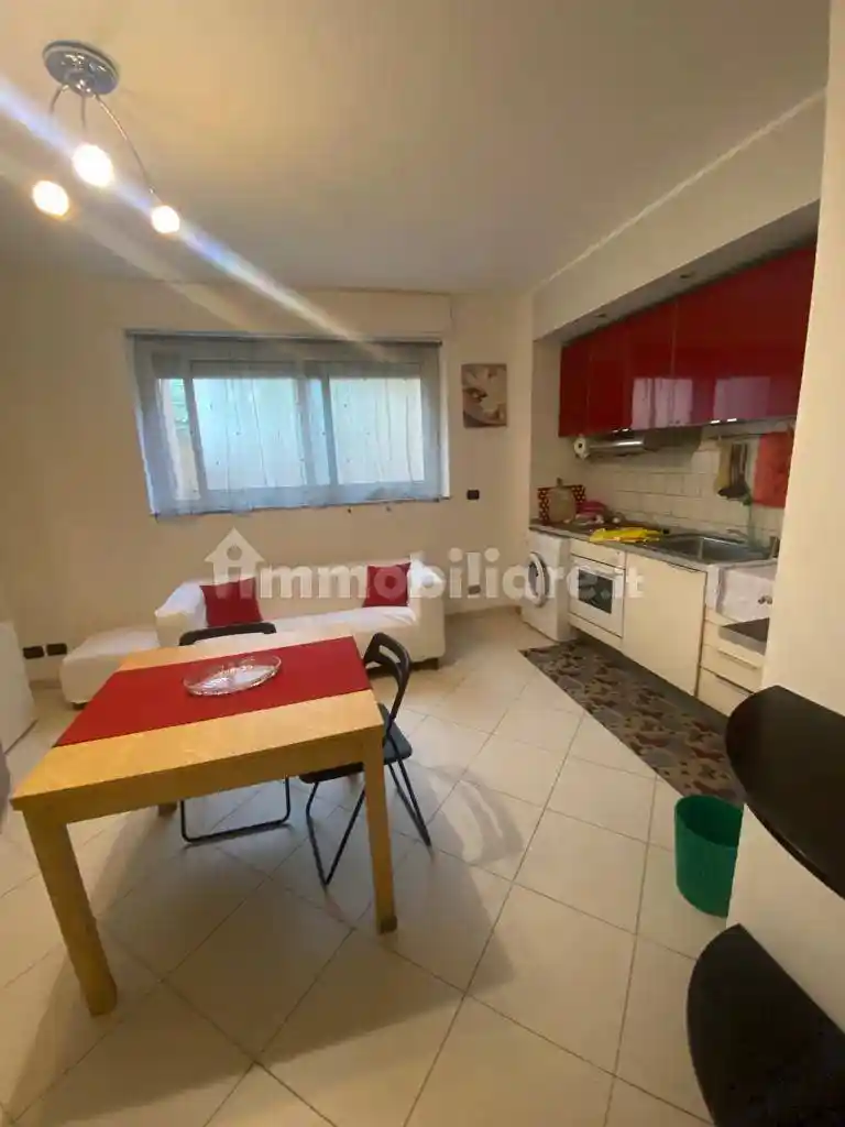 Appartamento in affitto a Savona