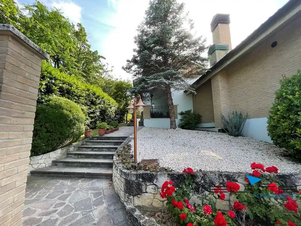 Villa unifamiliare Strada Del Palazzo, Colle del Telegrafo - Colle Scorrano, Pescara - foto 4