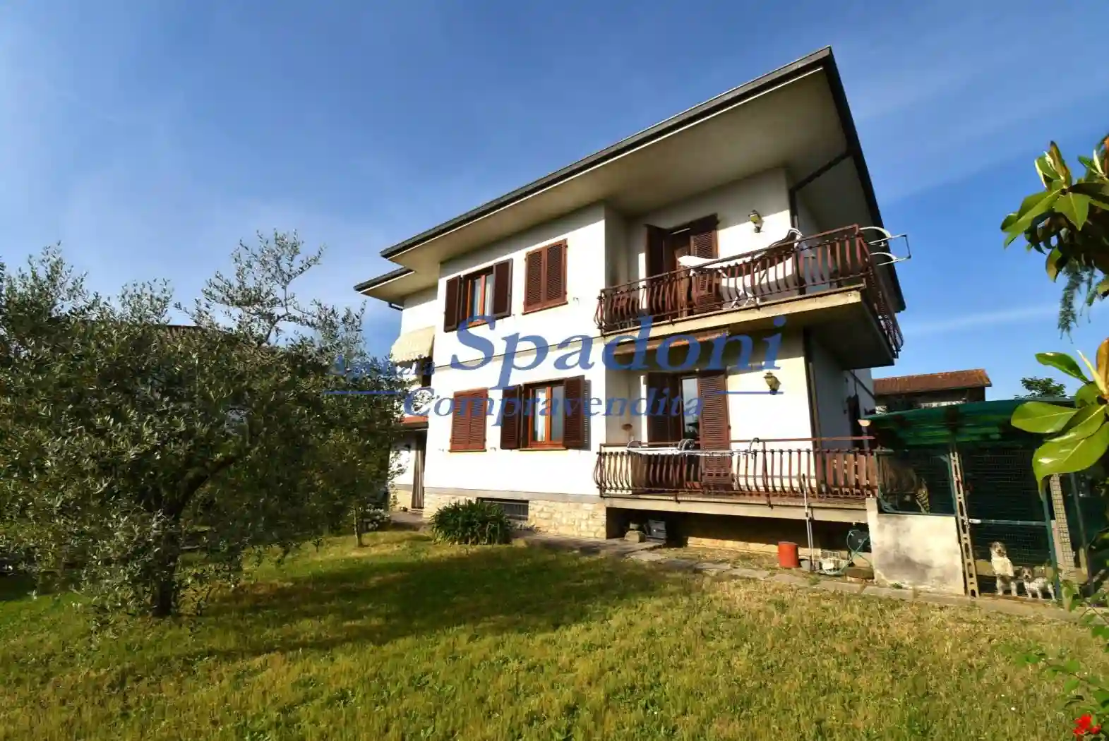 Villa - foto 2