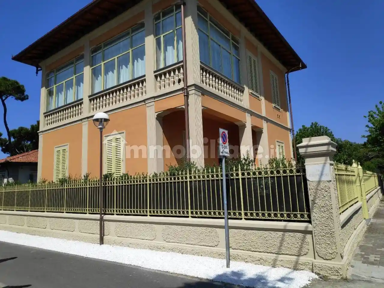 Villa in vendita a Forte dei Marmi