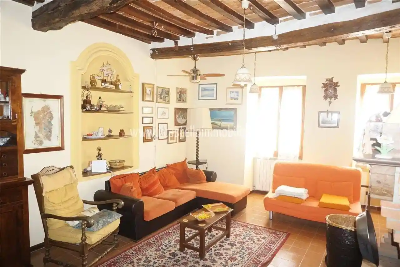 Appartamento in vendita a Sarteano