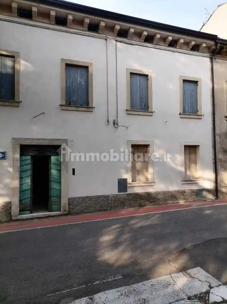 Appartamento in vendita a Tregnago