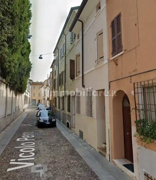 Casa indipendente in vendita a Mantova