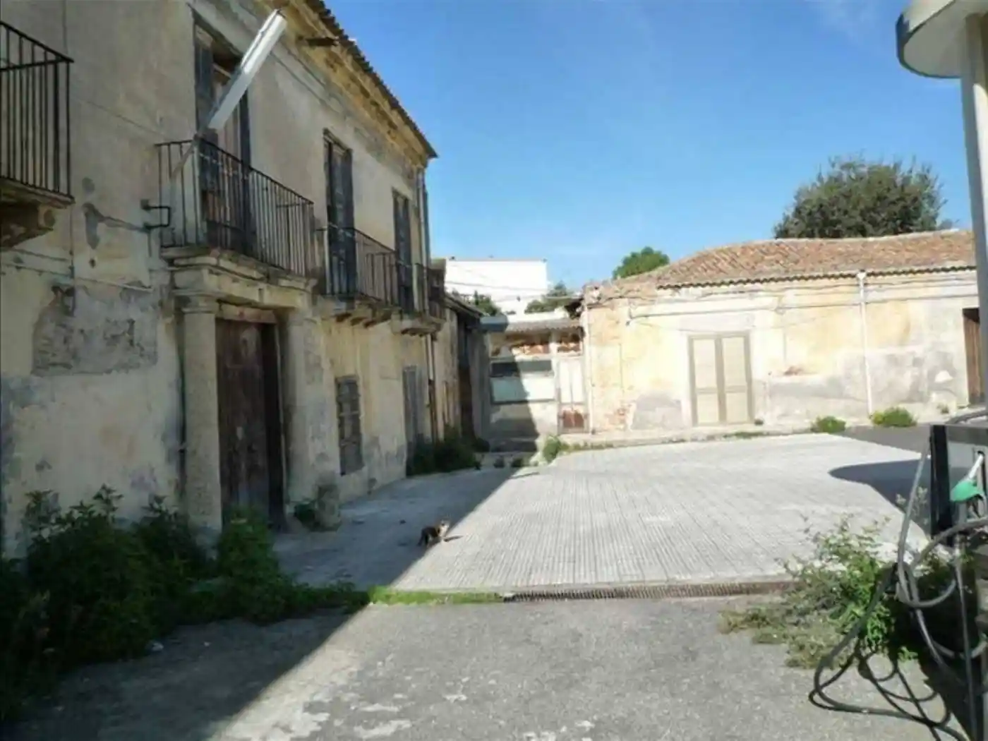 Palazzo - Edificio in vendita a Barcellona Pozzo di Gotto