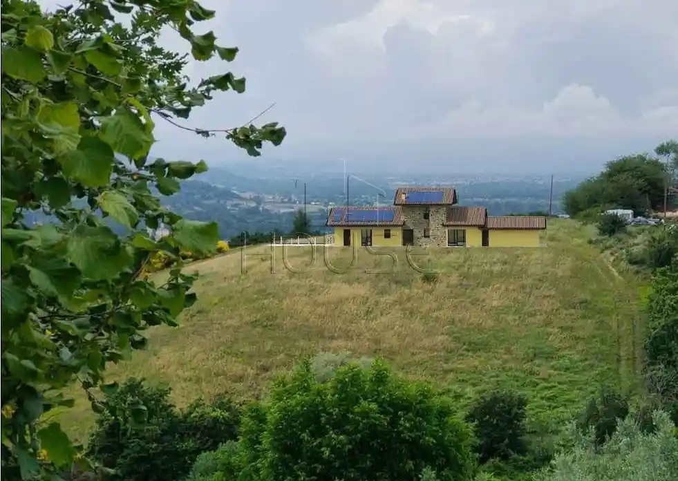 Rustico - Casale in vendita a Città di Castello
