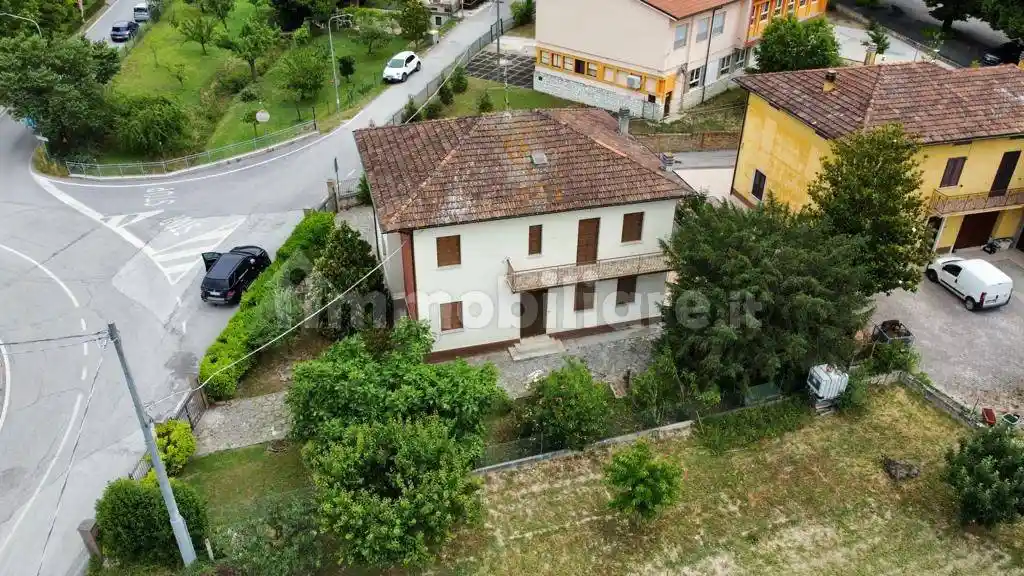 Villa in vendita a Urbino