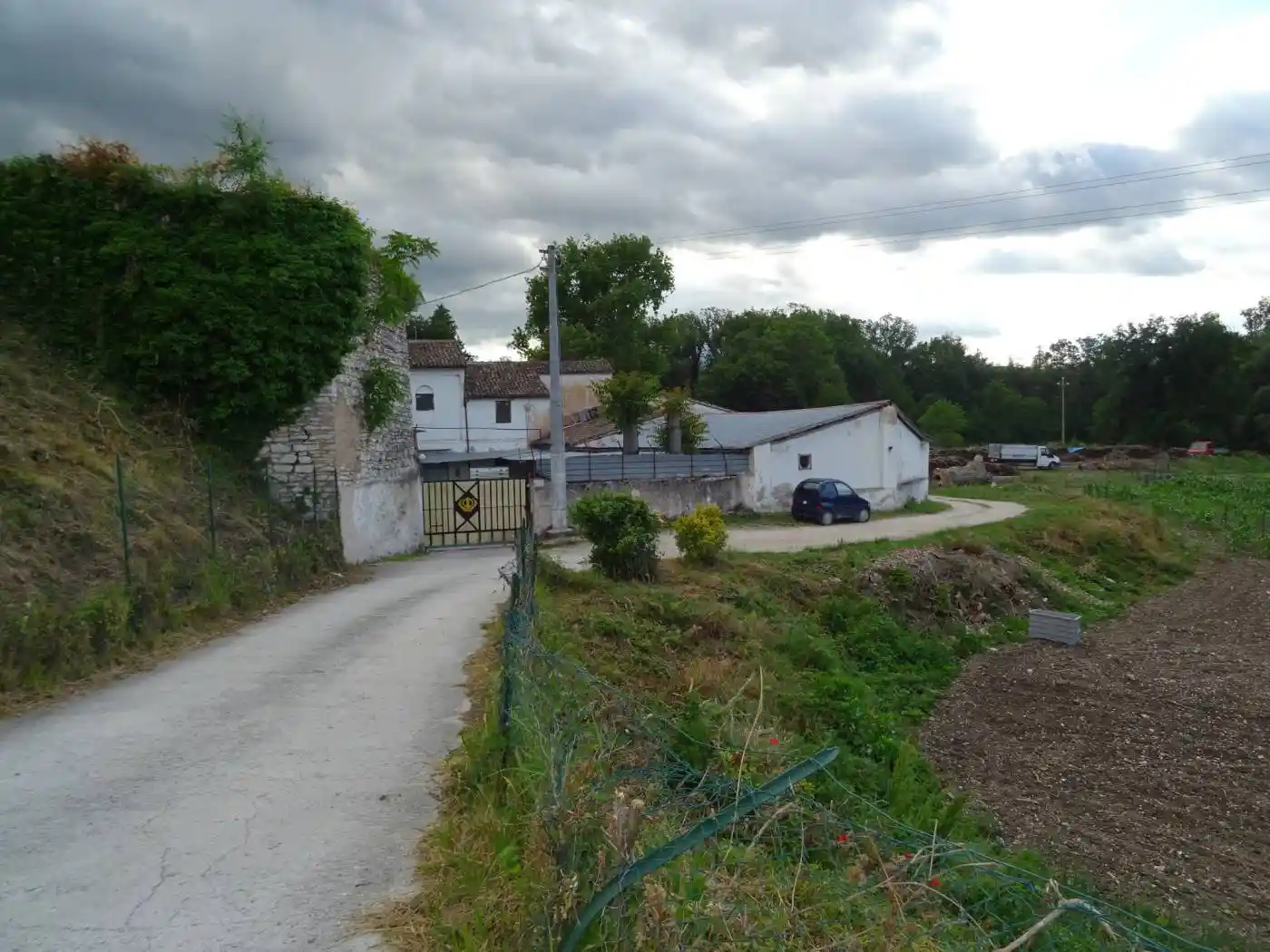 Rustico - Casale in vendita a Fabriano