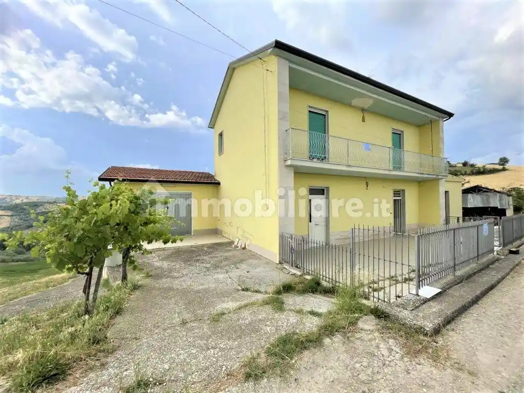 Casa indipendente in vendita a Ariano Irpino