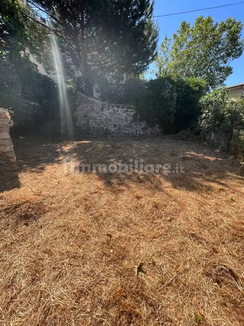 Rustico - Casale in vendita a Viterbo