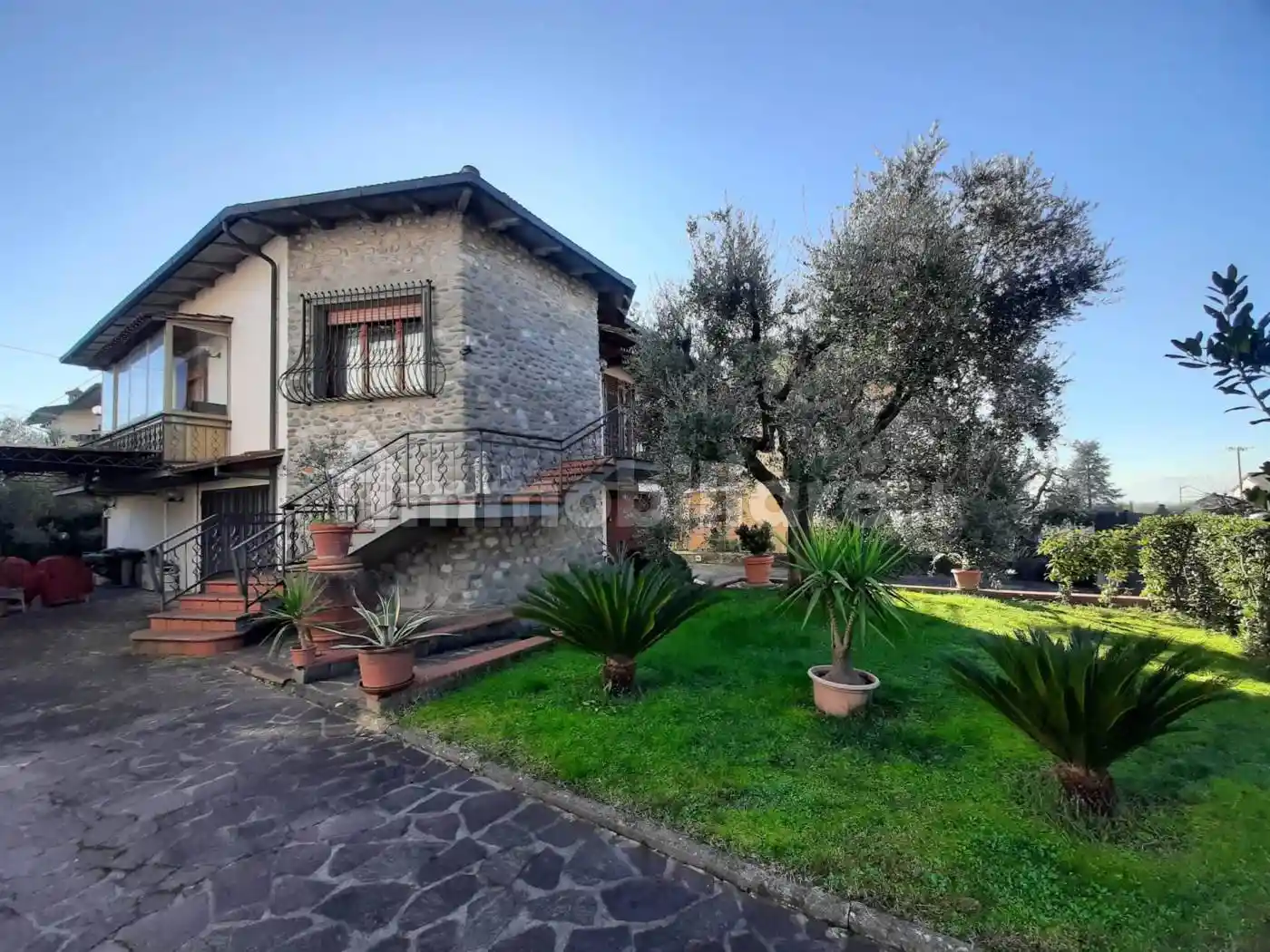 Villa in vendita a Pistoia