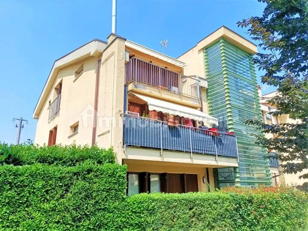 Appartamento in vendita a Cisano Bergamasco