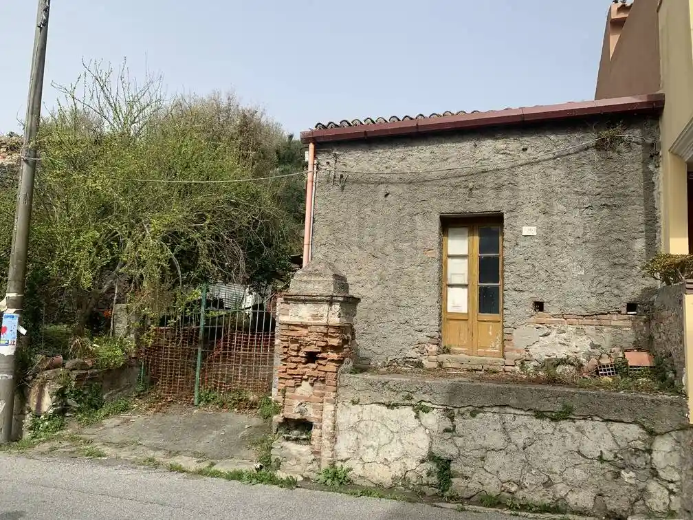 Casa indipendente in vendita a Saponara