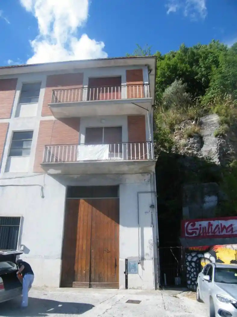 Appartamento in vendita a Guarcino